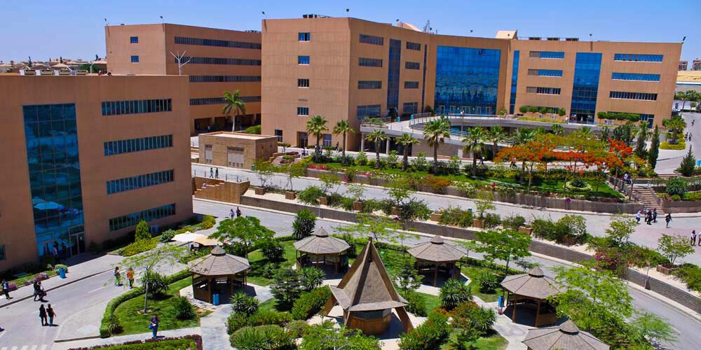 افضل الكمبوندات بجوار الجامعة الامانية